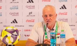 أرنولد يوجه رسالة للاعبي المنتخب وجماهيره قبل مواجهة البحرين